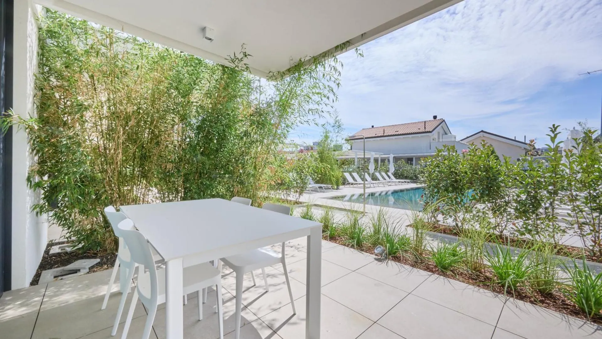 Venice Beach Apartments ليدو دي يسولو